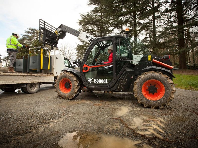Телескопические погрузчики неподвижные Bobcat TL26.60 Low Cab 100 IV 55223