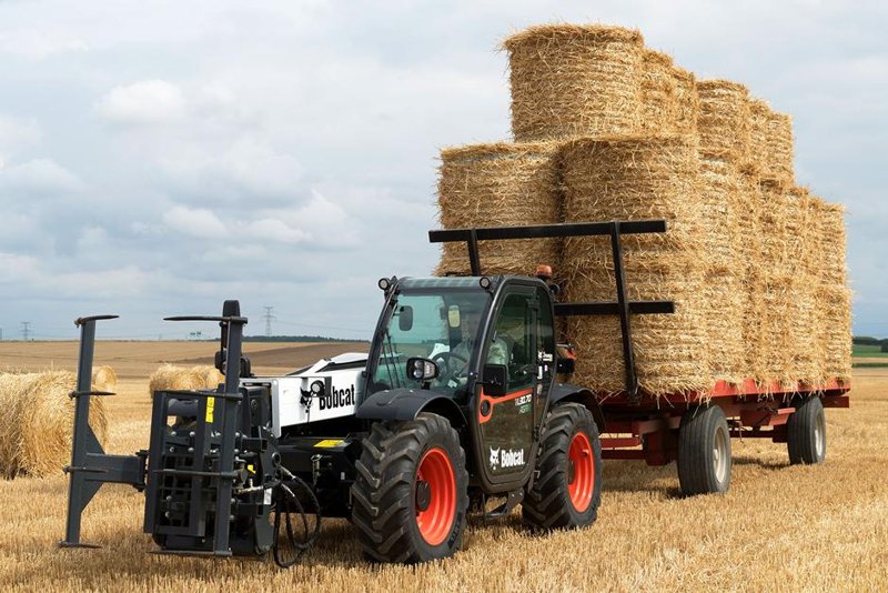 Телескопические погрузчики неподвижные Bobcat TL30.70 AGRI Low Cab 100 IV 55189