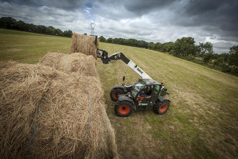 Телескопические погрузчики неподвижные Bobcat TL38.70HF AGRI 130 IV 55213