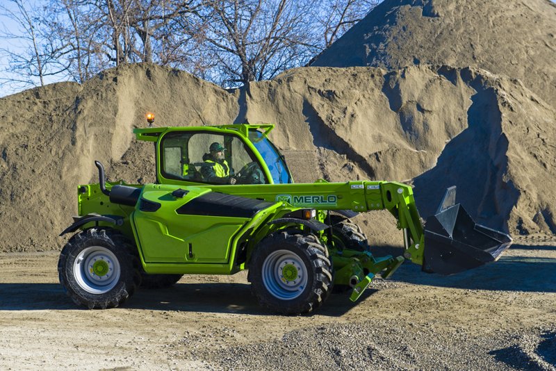 Телескопические погрузчики неподвижные Merlo P 35.11 TT 97638