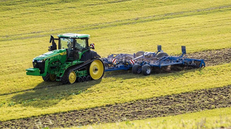 Трактор Транспортное средство на гусеничном ходу John Deere 8RT 410 47685