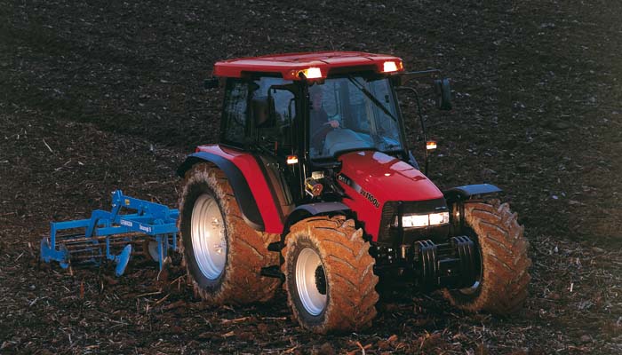 Тракторы с 4-х осевым Case IH JXU 95 Komfort plus 106613