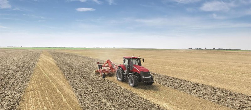 Тракторы с 4-х осевым Case IH Magnum 310 CVX Basis 107625