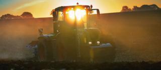 Тракторы с 4-х осевым Claas Xerion 2500 101235