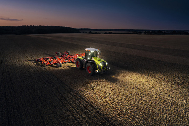 Тракторы с 4-х осевым Claas Xerion 4200 Trac 87031
