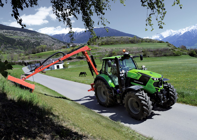 Тракторы с 4-х осевым DEUTZ-FAHR 6205 Agrotron 101985
