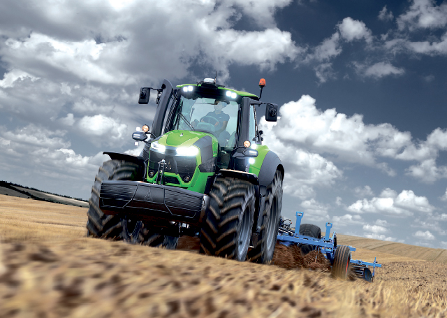 Тракторы с 4-х осевым DEUTZ-FAHR 9290 TTV 105133