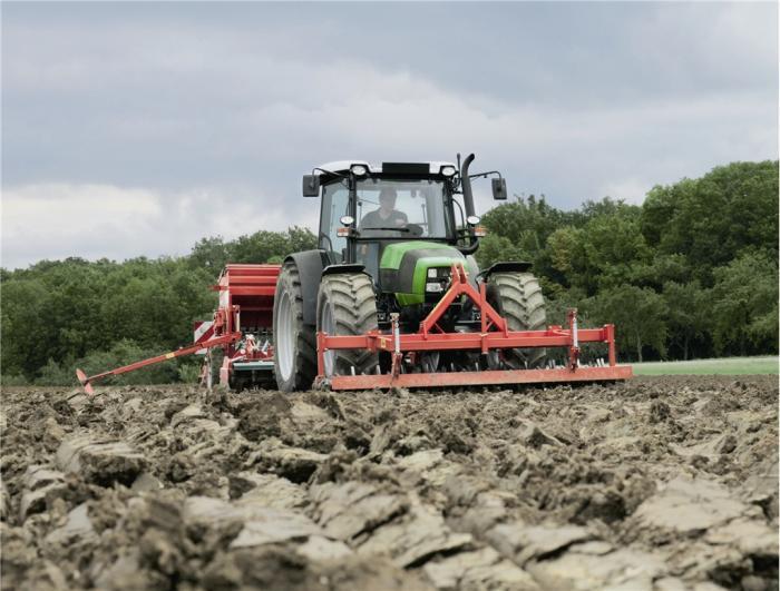 Тракторы с 4-х осевым DEUTZ-FAHR Agrofarm 410 DT 96787