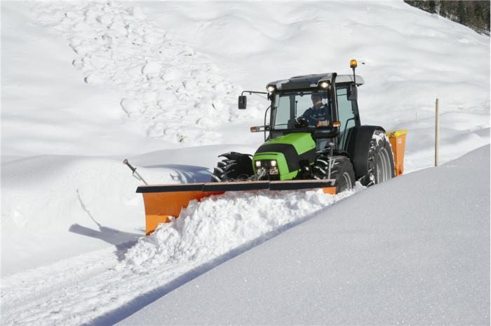 Тракторы с 4-х осевым DEUTZ-FAHR Agrofarm 410 DT 96789