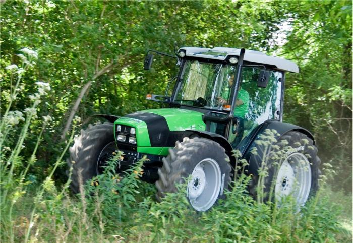 Тракторы с 4-х осевым DEUTZ-FAHR Agrofarm 430 TTV 50136