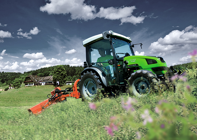 Тракторы с 4-х осевым DEUTZ-FAHR Agrokid 220 Basso 108880