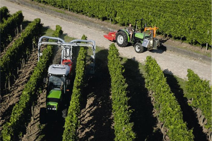 Тракторы с 4-х осевым DEUTZ-FAHR Agroplus F 420 GS DT 101987
