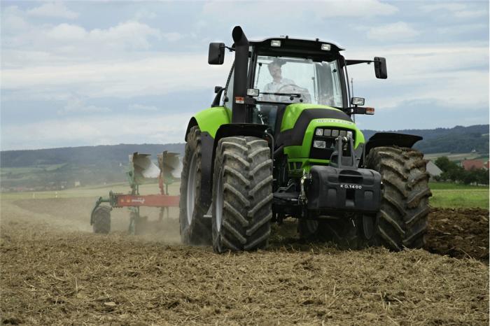 Тракторы с 4-х осевым DEUTZ-FAHR Agrotron M 615 DCR 102018