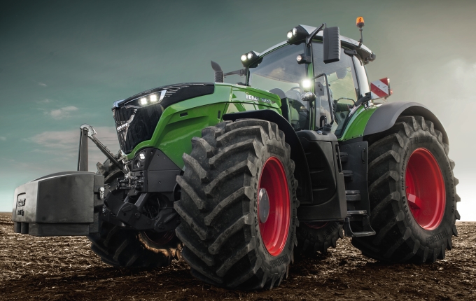 Тракторы с 4-х осевым Fendt 1046 Vario PowerPlus 87206