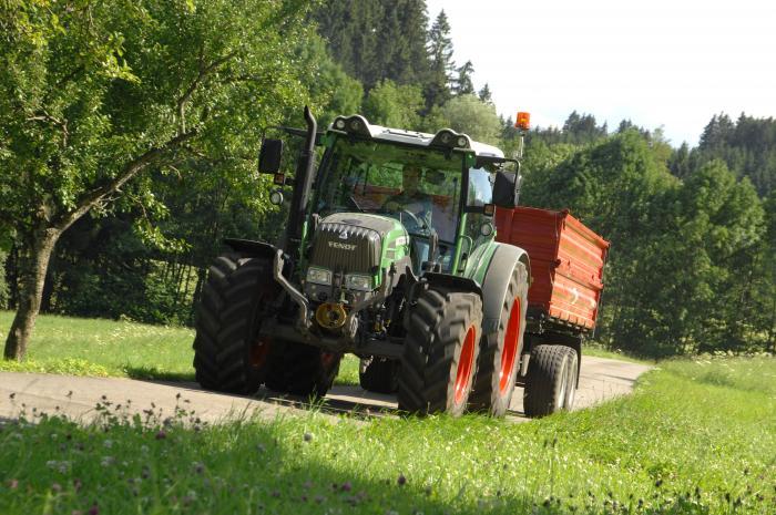 Тракторы с 4-х осевым Fendt 211 Vario 87155