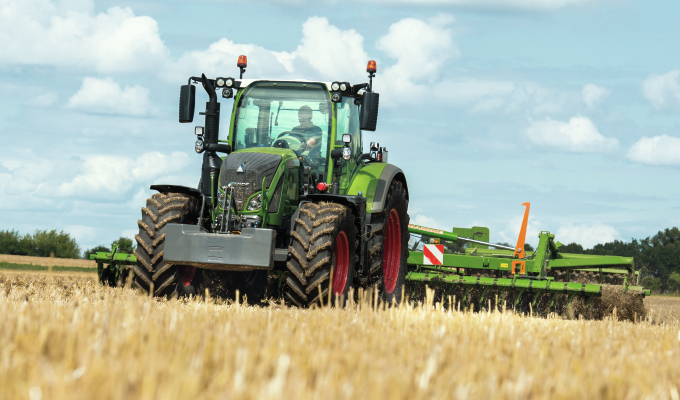 Тракторы с 4-х осевым Fendt 716 Vario Profi 87170