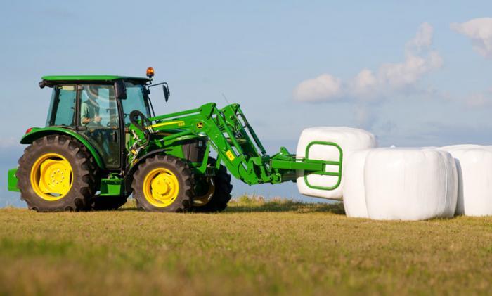 Тракторы с 4-х осевым John Deere 5055E 100777