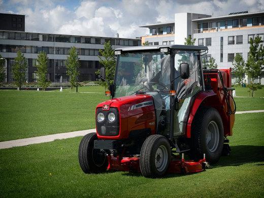 Тракторы с 4-х осевым Massey Ferguson MF 1540 D 103838