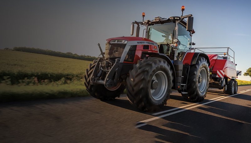 Тракторы с 4-х осевым Massey Ferguson MF 8S.245 50387