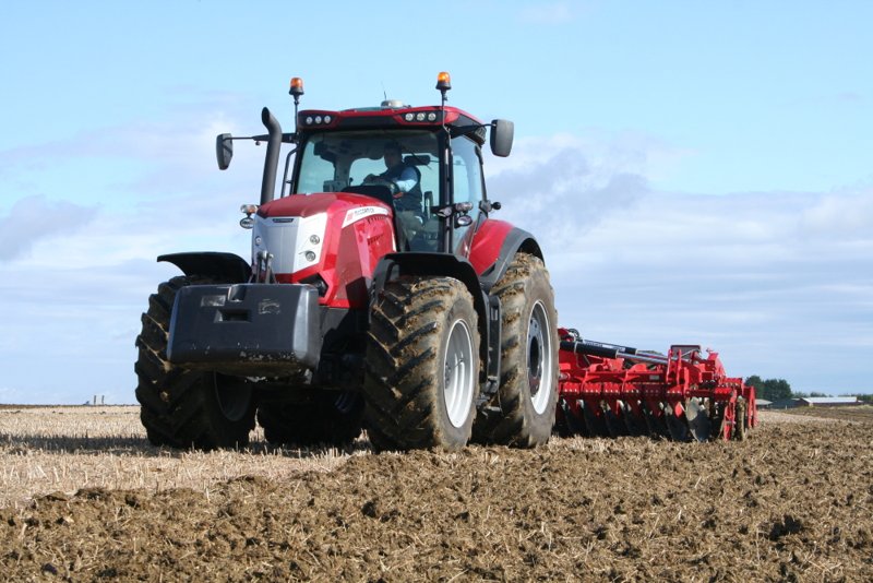 Тракторы с 4-х осевым McCormick X8.680 VT-Drive 51112