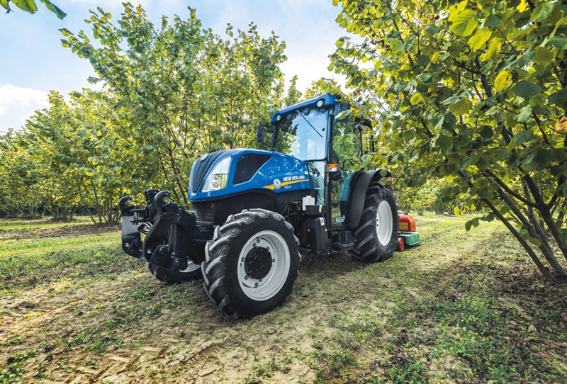 Тракторы с 4-х осевым New Holland T4.90 V 107792