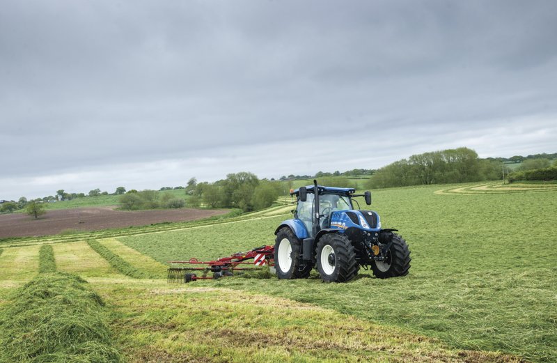 Тракторы с 4-х осевым New Holland T7.225 47880