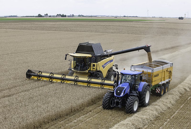 Тракторы с 4-х осевым New Holland T7.245 Classic 108750