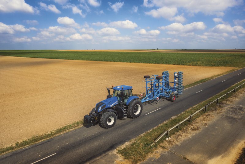 Тракторы с 4-х осевым New Holland T8.435 SmartTrax 96710