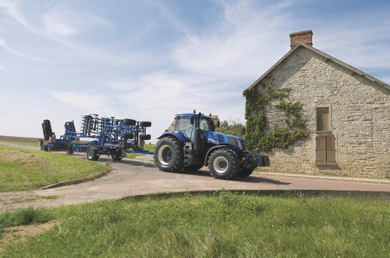 Тракторы с 4-х осевым New Holland T8.435 SmartTrax 96712