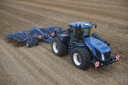 Тракторы с 4-х осевым New Holland T9.565 96682