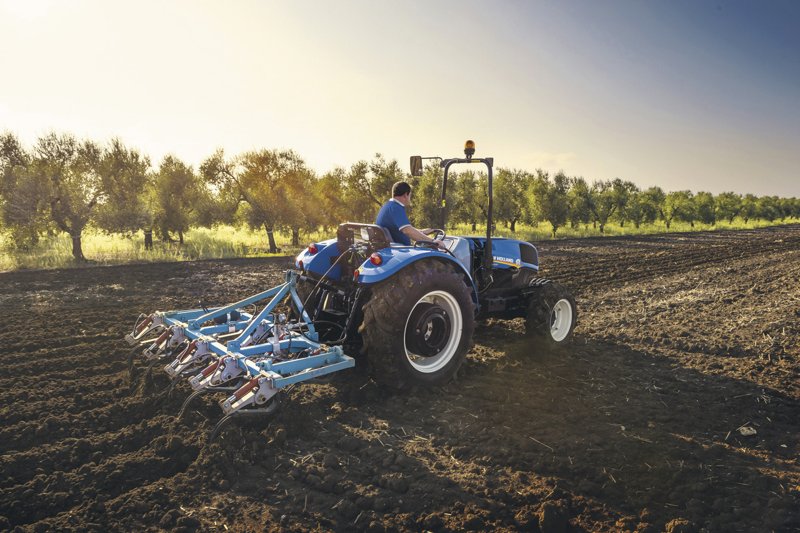 Тракторы с 4-х осевым New Holland TD4.100 F 47940