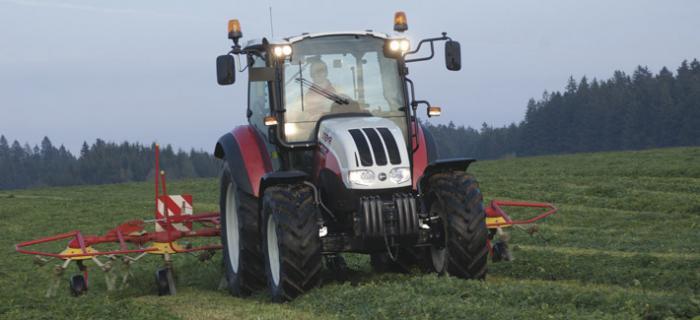 Тракторы с 4-х осевым Steyr 4105 Kompakt Basis 51245
