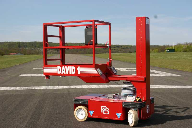 Вертикальная платформа на колесах PB David 1  65 61776