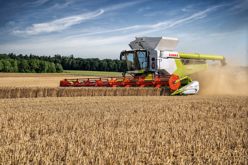 Зерноуборочный комбайн Claas Lexion 7600 78614