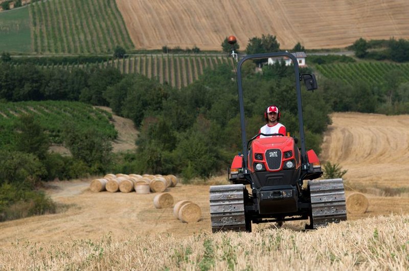 Зерноуборочный комбайн DEUTZ-FAHR C 6205 Farmline 48734