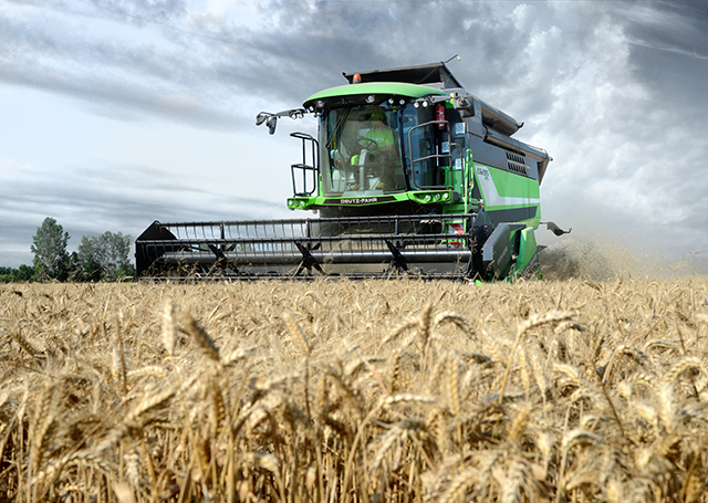 Зерноуборочный комбайн DEUTZ-FAHR C 6205 TS 1137